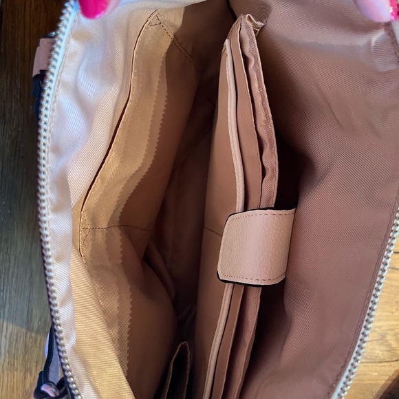 Dana Buchman Tote Purse and Wallet - Picture 6 of 9